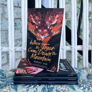 Review: When the Tiger Came Down the Mountain by Nghi Vo